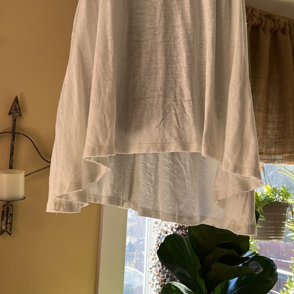 Free people white lace tank top. Size medium - Picture 2 of 5